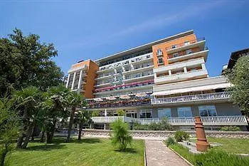 Continental Hotel